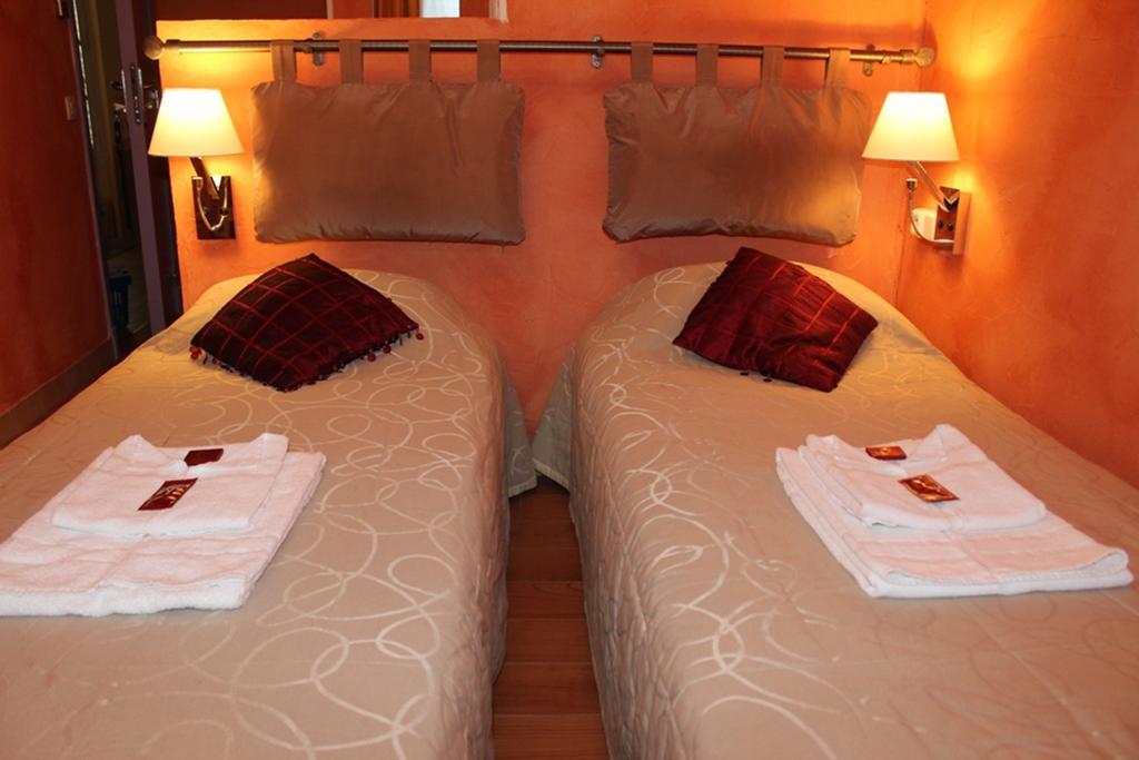 Boutique Hotel Couleurs Suds كان الغرفة الصورة